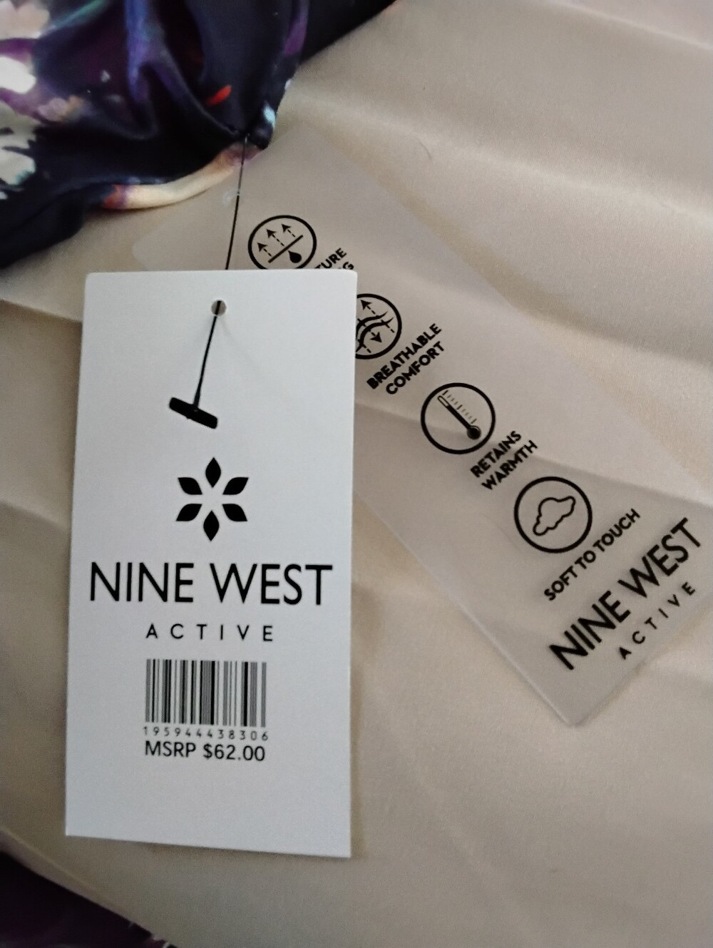 NWT, NINE WEST Dark Floral Long Sleeve Top, size XL - Picture 10 of 10